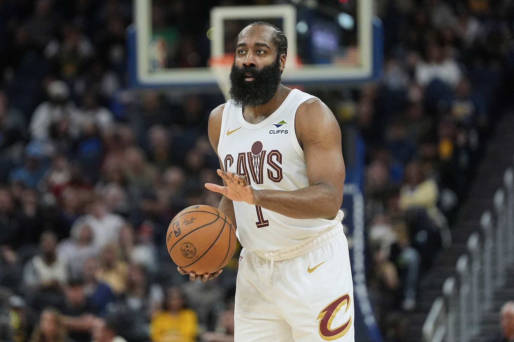 kaiyun-骑士客战灰熊 哈登&amp;米切尔&amp;斯特鲁斯&amp;托布&amp;韦德&amp;泰森缺席比赛